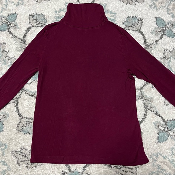 L Joseph A. Wine Red Burgundy Women’s Long Sleeve Winter Turtleneck Shirt Top - Picture 8 of 10